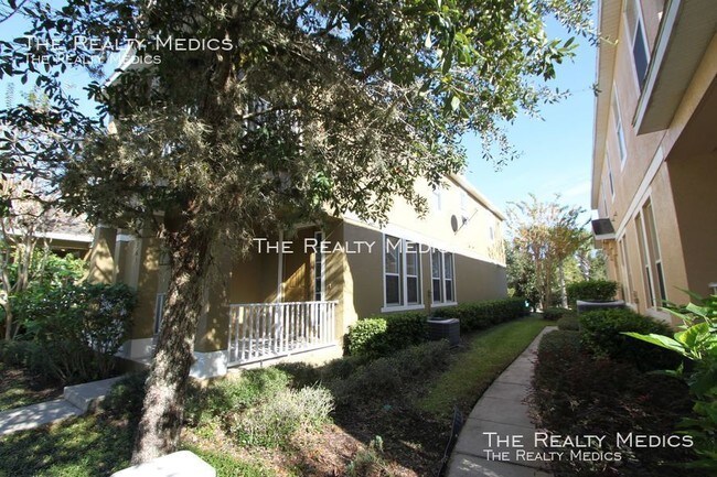 Foto del edificio - Fantastic East Lake Park Location!
