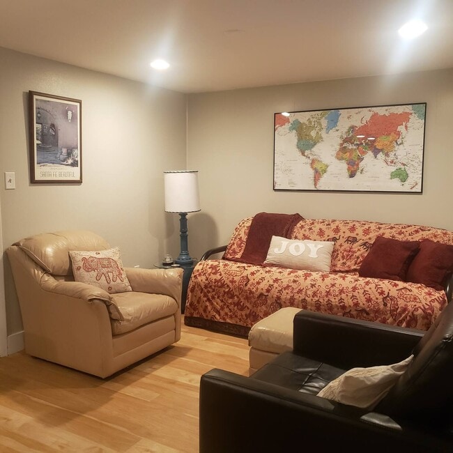 Foto del edificio - 3266 Jay St