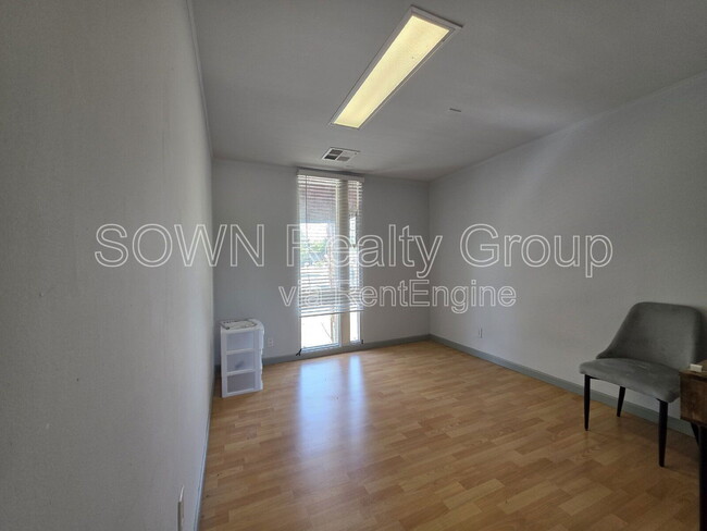 Foto del edificio - 412 E William St