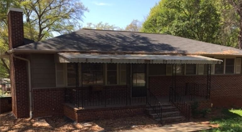 Primary Photo - 113 BROOKFOREST DRIVE