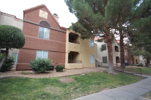 Foto del edificio - 2200 S Fort Apache Rd