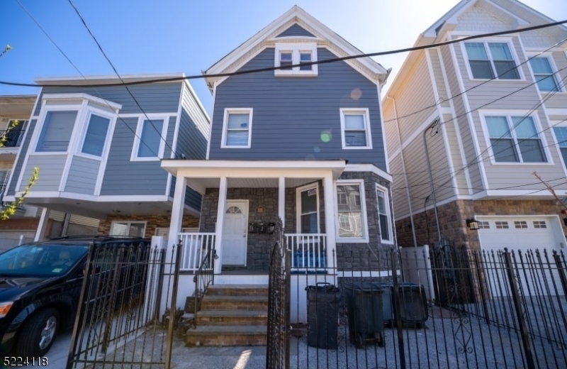 Foto principal - 226 Fairmount Ave