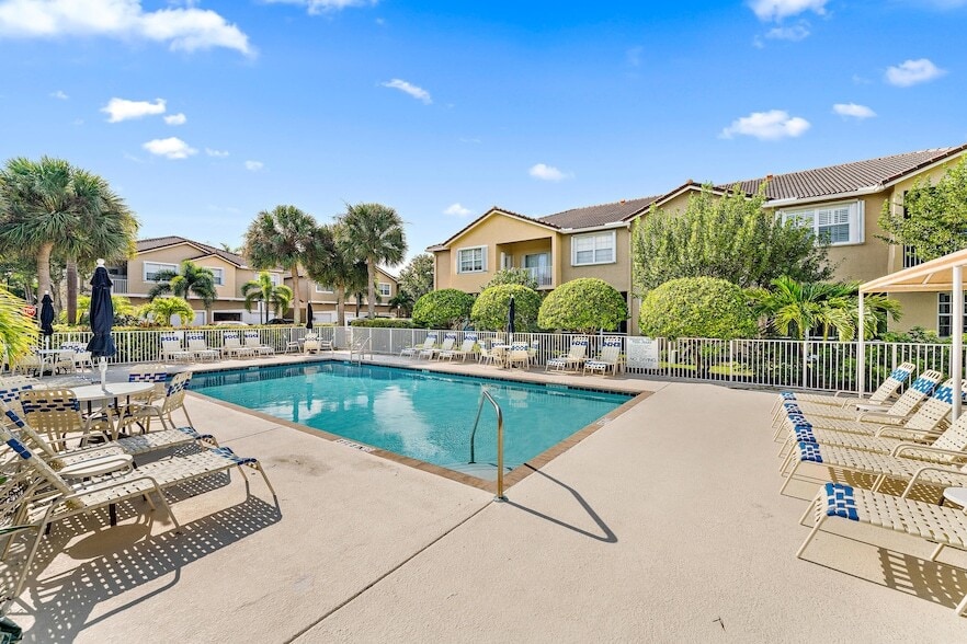 Photo - 106 Lighthouse Circle Unit G