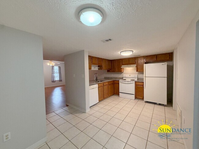 Foto del edificio - Great 2 Bedroom Townhouse in Fort Walton!