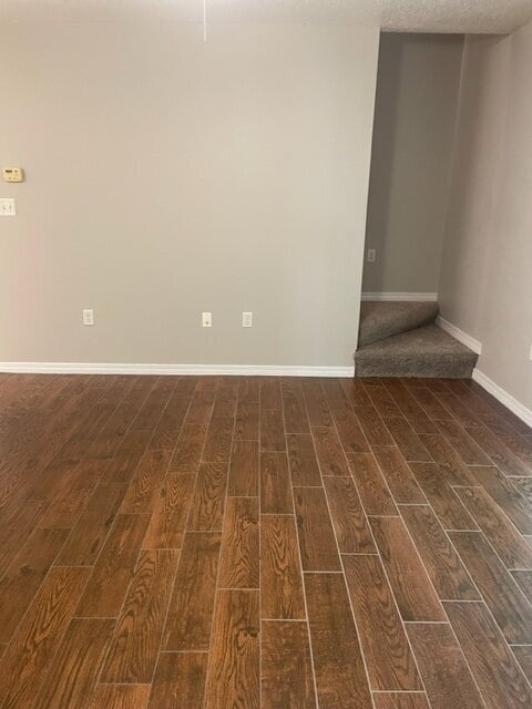 Building Photo - "Charming 2-Bed Townhouse Oasis - Prime Fort Walton Beach Location!"