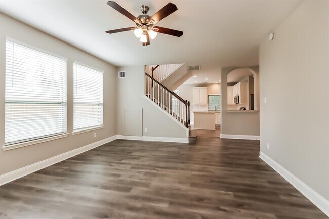 Foto del edificio - 3227 Heartwood Oak Way