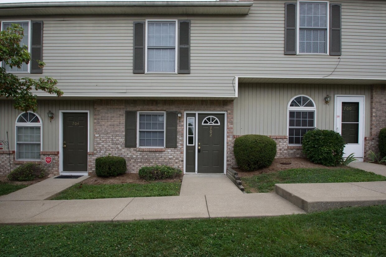Foto principal - 702 E Sherwood Hills Dr