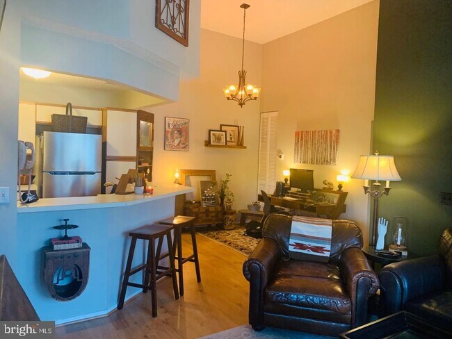 Foto del edificio - 11703 Summerchase Cir
