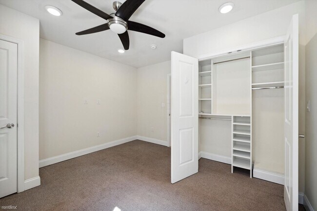 Building Photo - 4 br, 3 bath Duplex - 1823 N BOUVIER ST Un...
