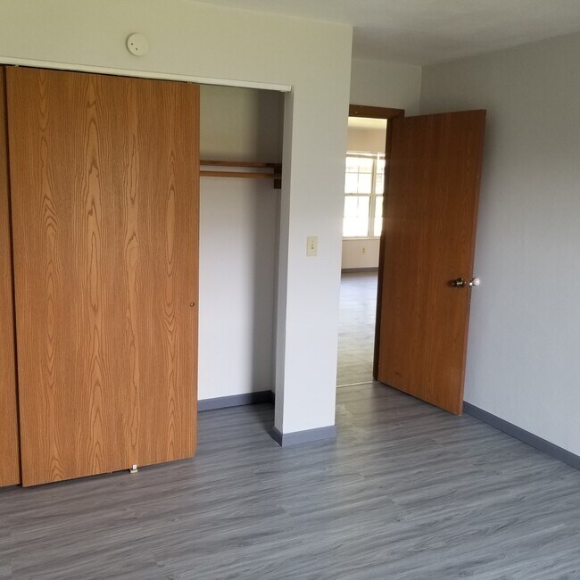 Foto del edificio - 714 Plankway Drive