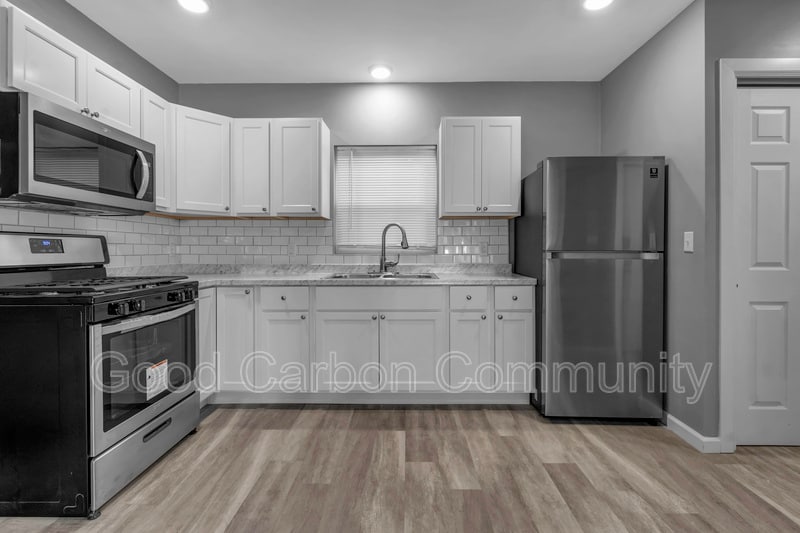 Primary Photo - 1246 West Ave