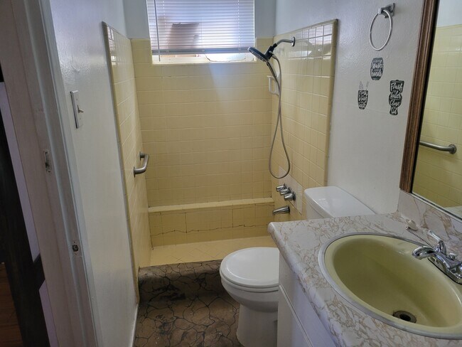 Foto del edificio - 1229 Madison Ave