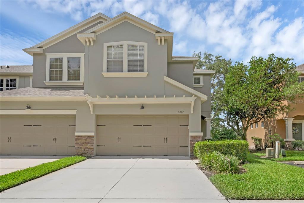 Foto principal - 8477 Chamberlain Pl
