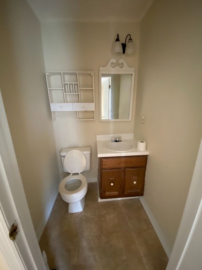 Foto del edificio - 3 Bedroom 1.5 Bath House