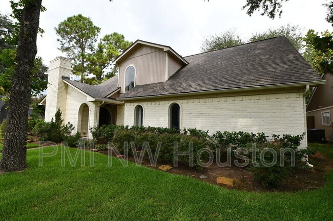Building Photo - 3410 Plum Brook Ln