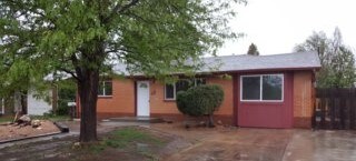 Primary Photo - 701 27th Ave