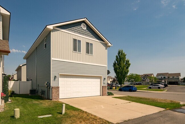 Foto del edificio - 7804 Leverett Ct