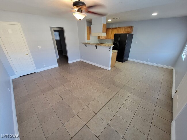 Foto del edificio - 2429 Daley St