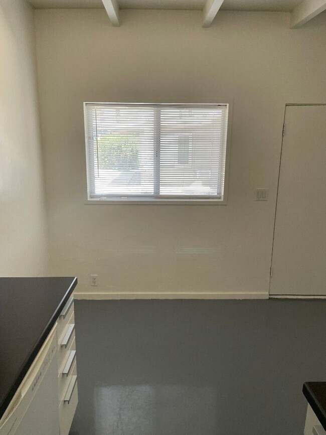 Foto del edificio - 540 S Mountain View Dr
