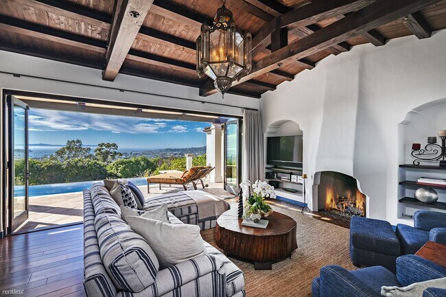 Foto del edificio - 1540 Knoll Cir Dr