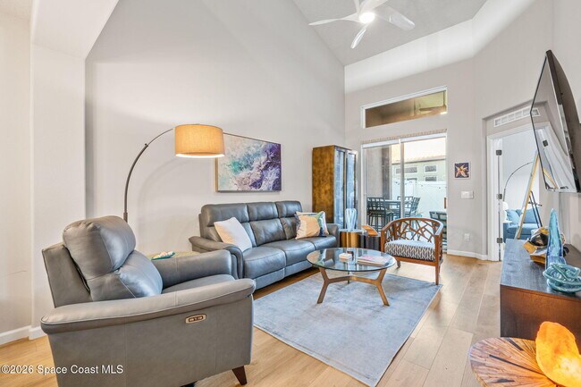 Foto del edificio - 763 Simeon Dr