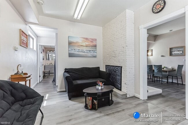 Foto del edificio - 5 br, 2 bath House - 3448 Frazier St