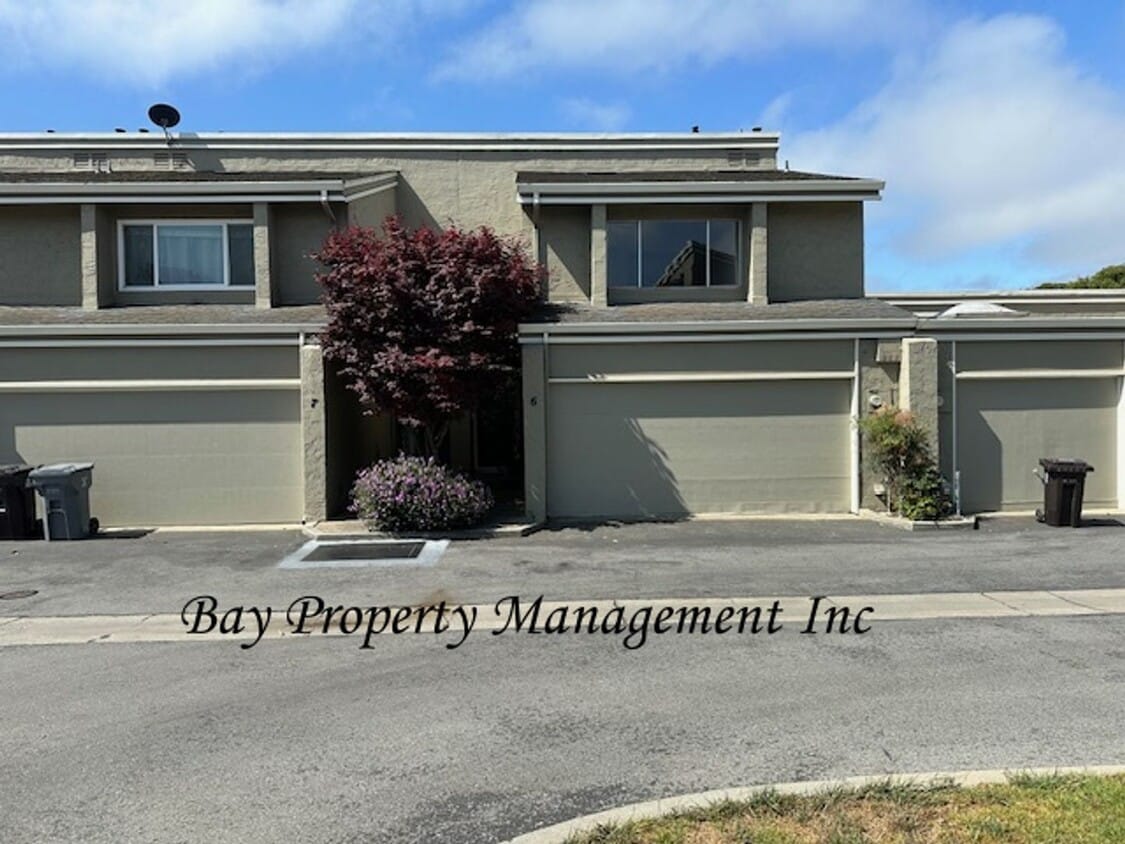 Primary Photo - Charming 3-Bedroom Townhouse in Los Olivos...