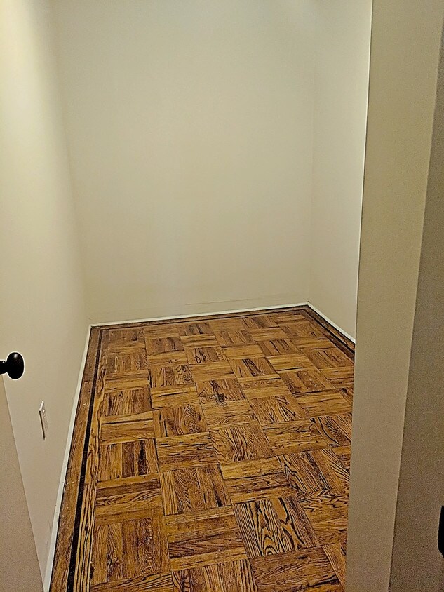 Foto principal - 509 E 85th St
