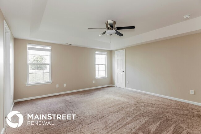 Foto del edificio - 612 Acorn Valley Ct