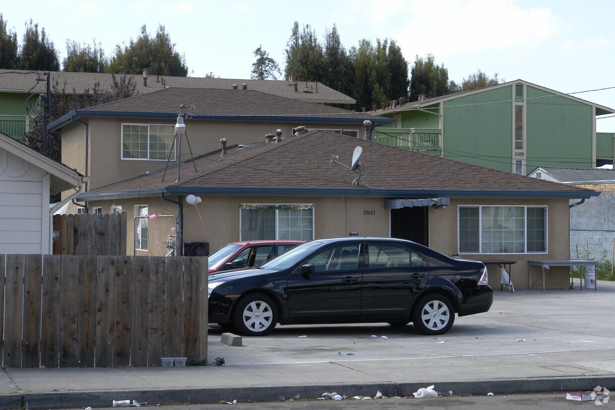 Foto del edificio - 29683 Dixon St