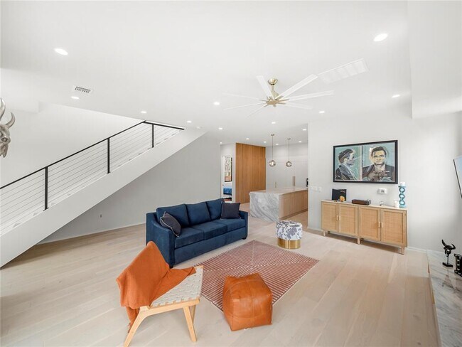 Foto del edificio - 2107 Brackenridge St