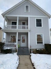 Building Photo - 2118 Clarence Ave