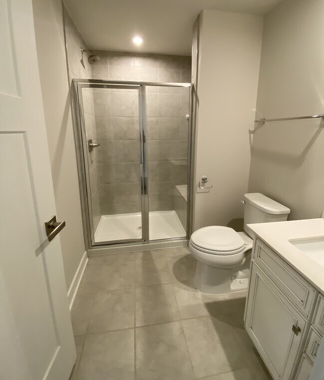 Building Photo - 2113 Cantina Ln