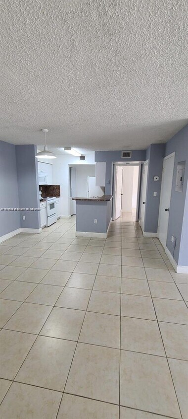 Primary Photo - 15231 SW 80th St