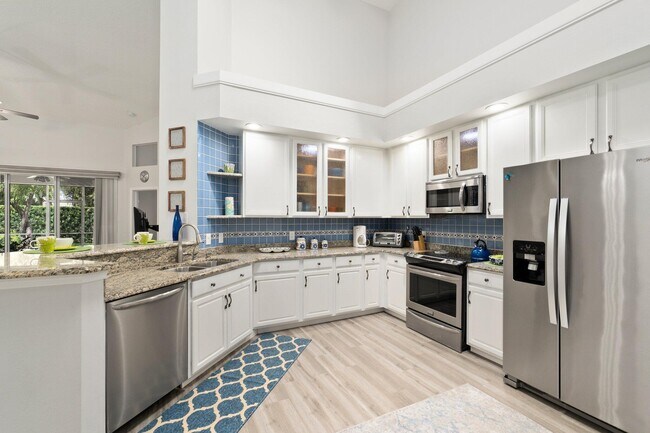 Foto del edificio - 1594 SW Harbour Isles Cir