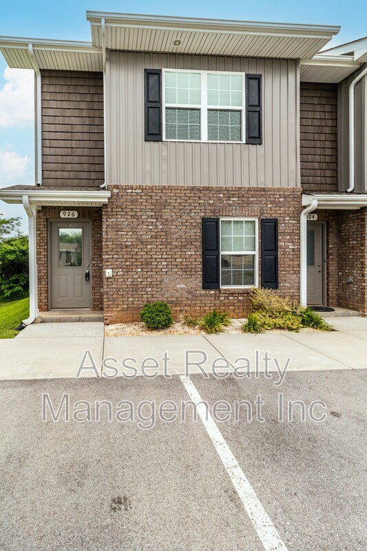 Foto del edificio - 926 Warrior Hill Dr