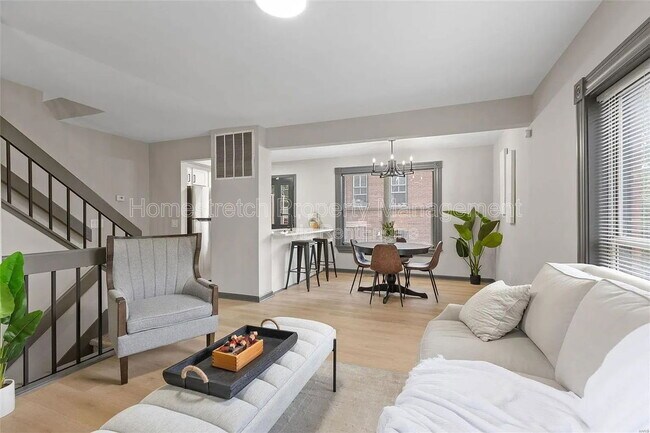 Foto del edificio - 1001 Lami St