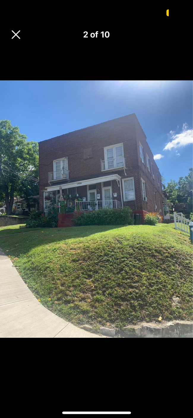 Building Photo - 1400 Watts St