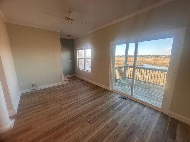 Foto del edificio - 399 N New River Dr