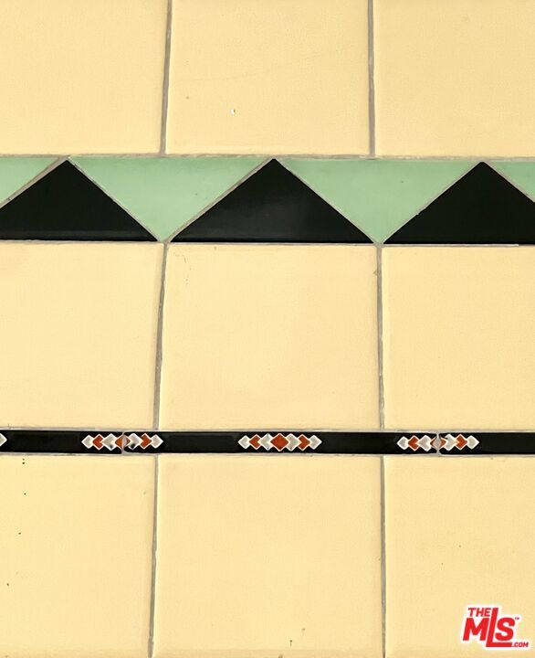 Building Photo - 6310 Orange St
