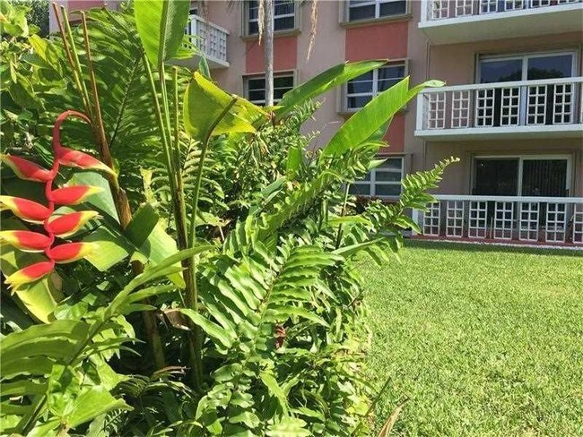 Foto del edificio - 1831 NE 38th St