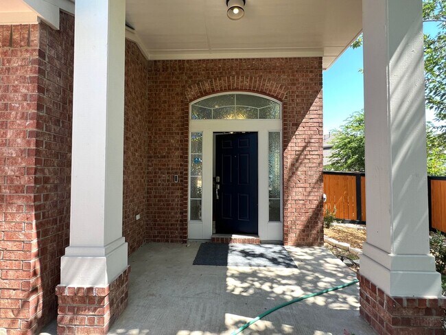 Foto del edificio - 3 Bedroom 2.5 Bath 1 Single Family Home for Rent in Cambridge Heights Area of Round Rock, Texas, ...