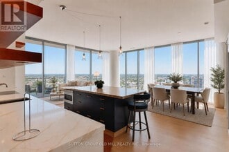 Building Photo - 105 The Queensway