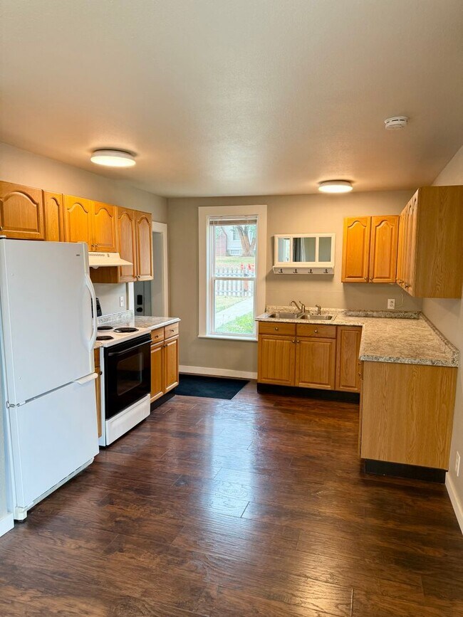 Foto del edificio - Spacious 4-Bedroom Cle Elum Home with Air ...