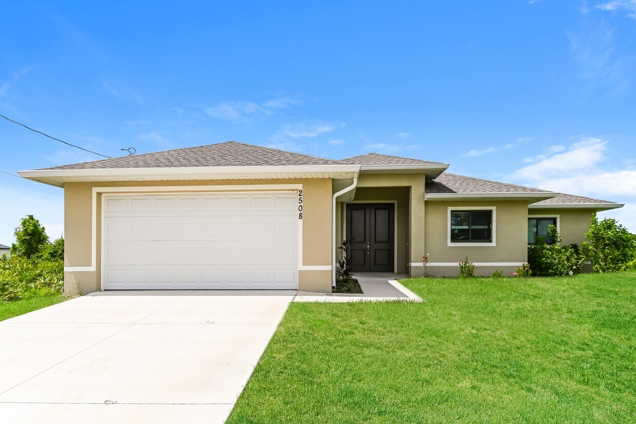 Foto principal - 2508 26th St SW