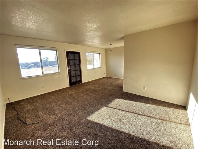 Building Photo - 2 br, 1.5 bath House - 1250 Triviz