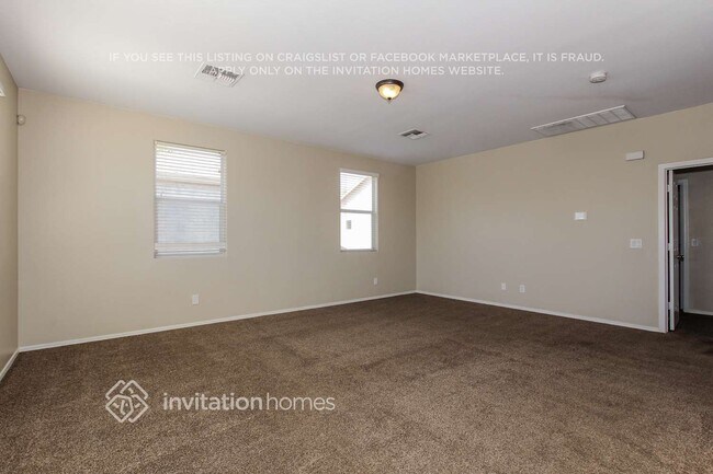 Foto del edificio - 6620 W Johnson St