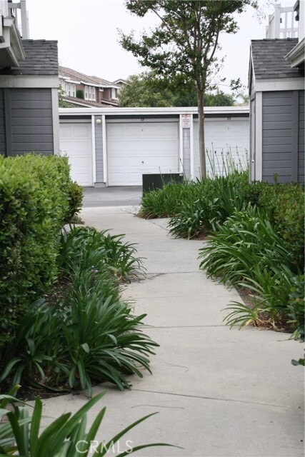 Foto del edificio - 280 Evergreen Ct
