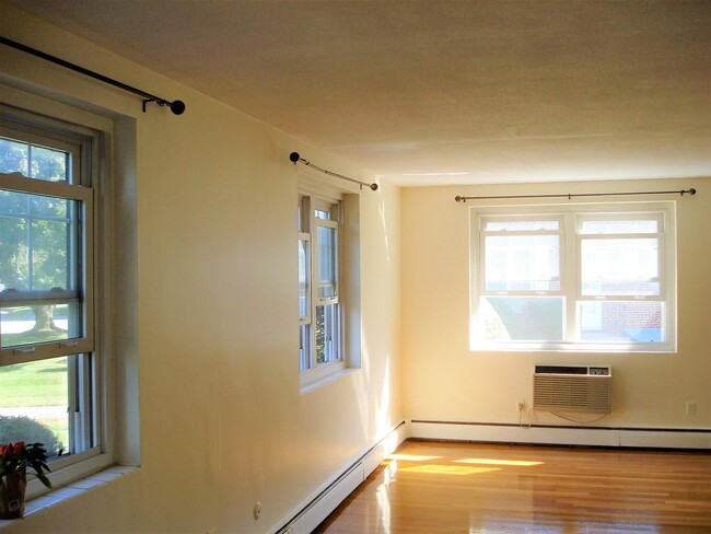 living area (old AC) - 100 Emerson Gardens Rd