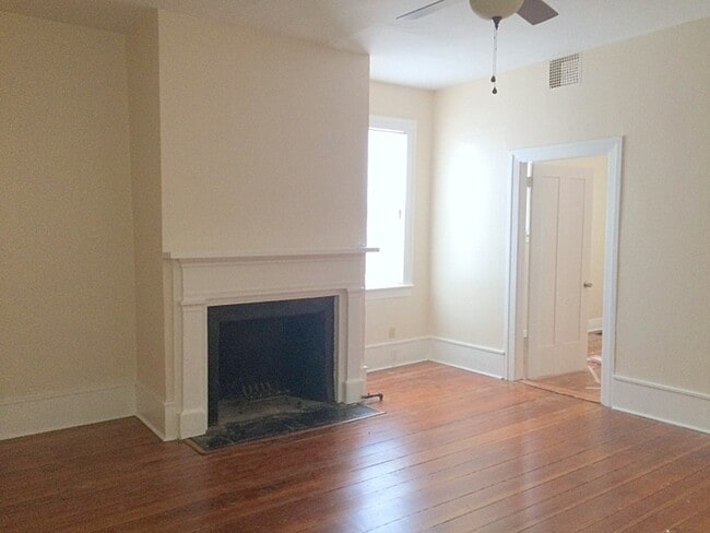 Photo - 35 Vanderhorst Street Apartment